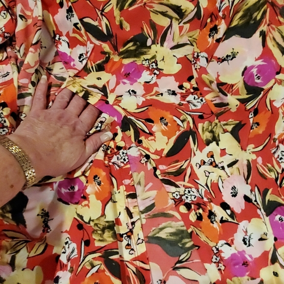 Gifted! Not available, Fulll length faux wrap around skirt - Picture 5 of 6